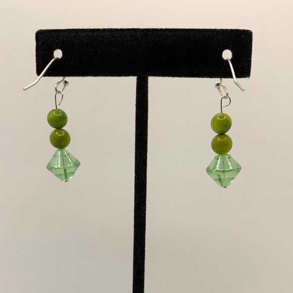 Handcrafted Women’s Jewelry Green Acrylic & Glass Beaded Dangle Earrings - Picture 3 of 3